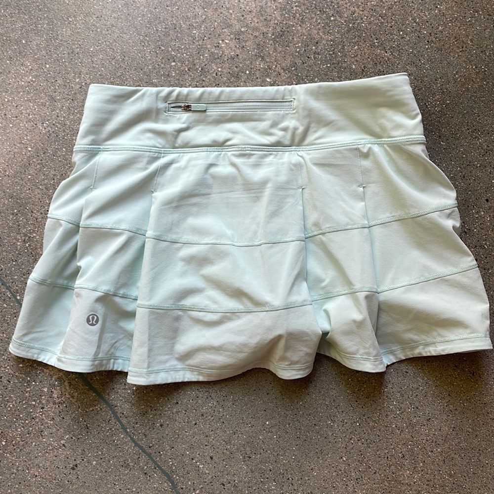 Lululemon Pace Rival Skirt, light seafoam green, like new condition, no flaws